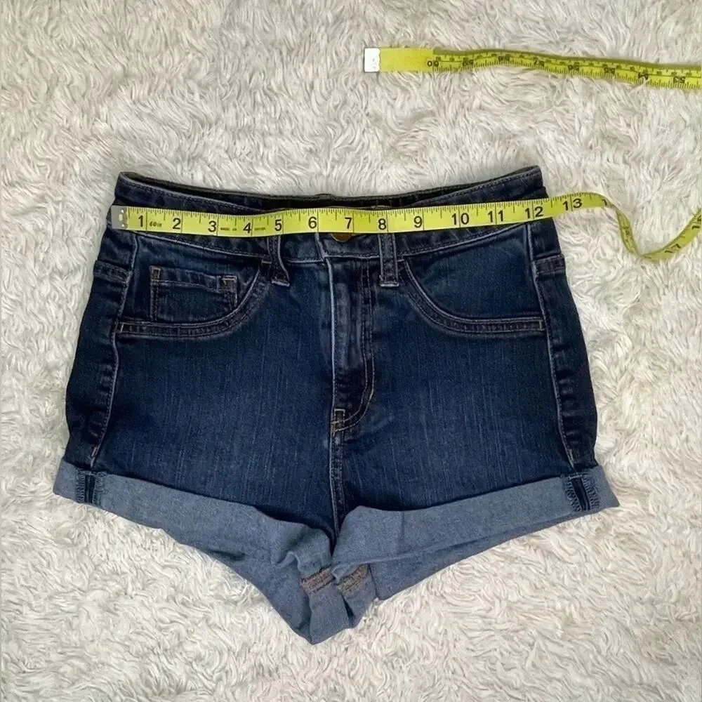 Forever 21 Dark Wash Rolled Denim Jean Shorts Women's Size 26. - Picture 4 of 6